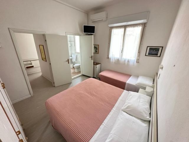 Hotel Fiorenza Milano Marittima Exterior photo